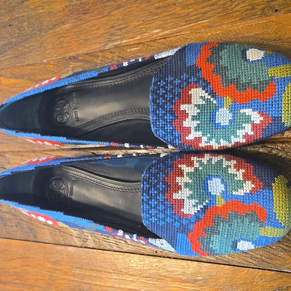 Tory Burch Multicolor Floral Needlepoint Loafers
7.5